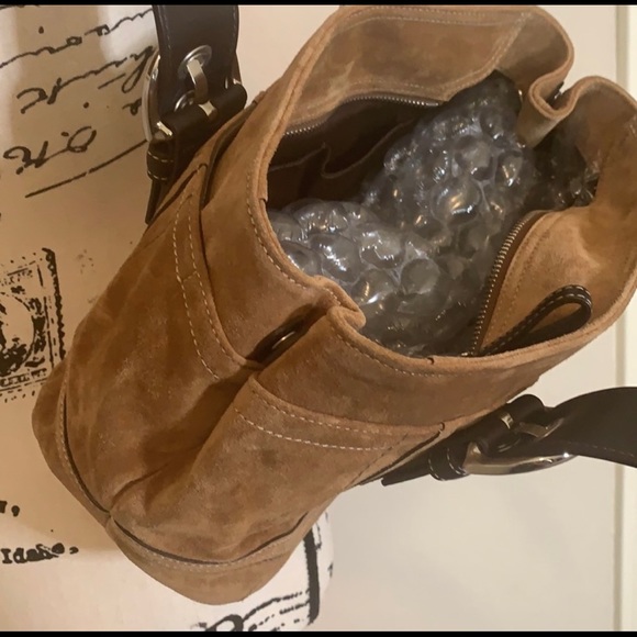 π€ Authentic Coach Suede Satchel Bag Purse - Great Condition π€ - Picture 4 of 11